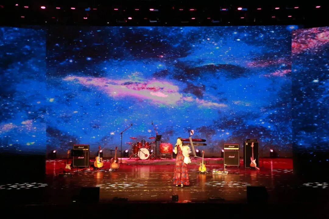 2018lol全球总决赛rng对战g2 2018lol全球总决赛rng对战g2