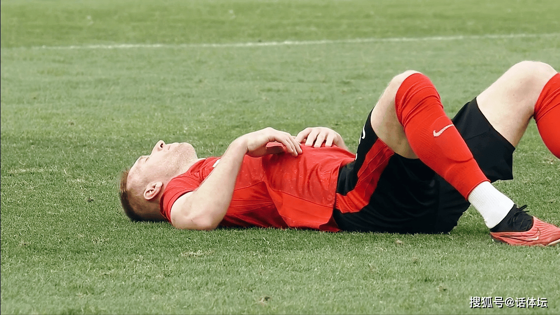 包含冲刺阶段AC米兰备战法国杯,门线救险细节曝光,更衣室稳定,细节决定成败的词条 包含冲刺阶段AC米兰备战法国杯,门线救险细节曝光,更衣室稳定,细节决定成败的词条