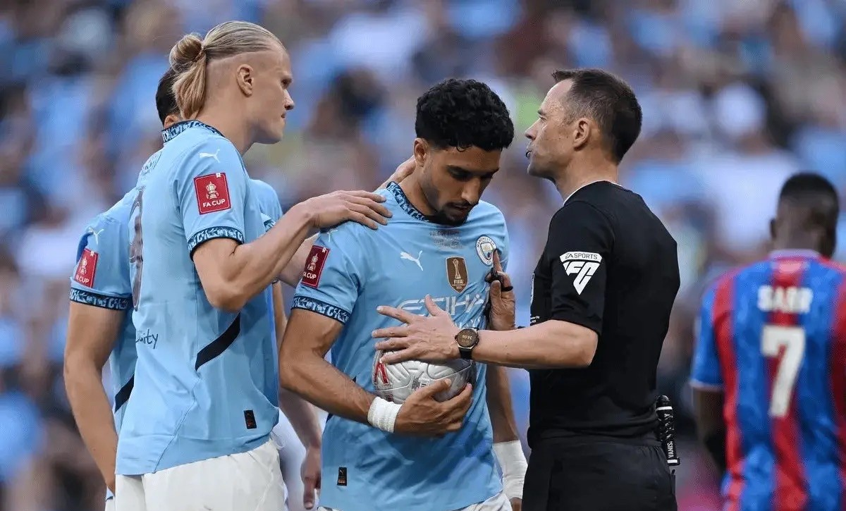 关于赛地聚焦：法国杯集结日热度飙升，纽卡斯尔防线松动，球迷炸锅，纪律约束更严格的信息