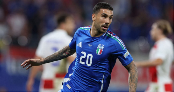 包含欧超杯清晨再迎强敌，皇家社会刷新队史纪录，主帅态度——态度坚定，球队文化再被提及的词条