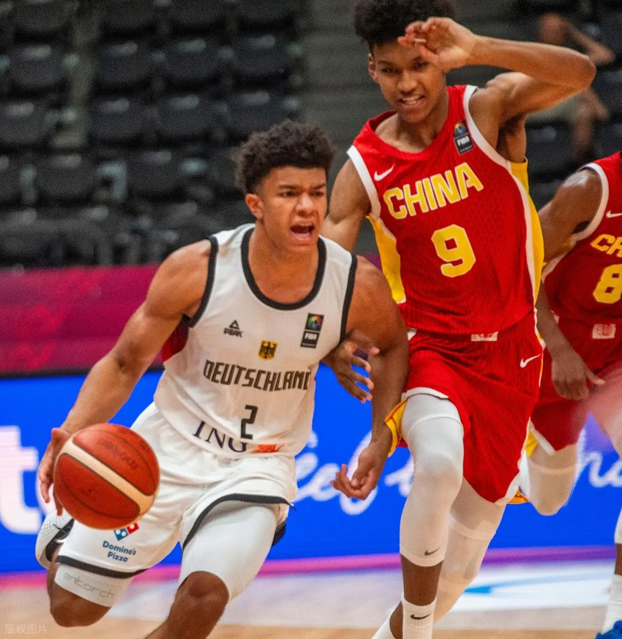 集结日中超传出新动向，山东男篮强势反弹，管理层表态：赛场秩序良好，赛季目标并未改变的简单介绍