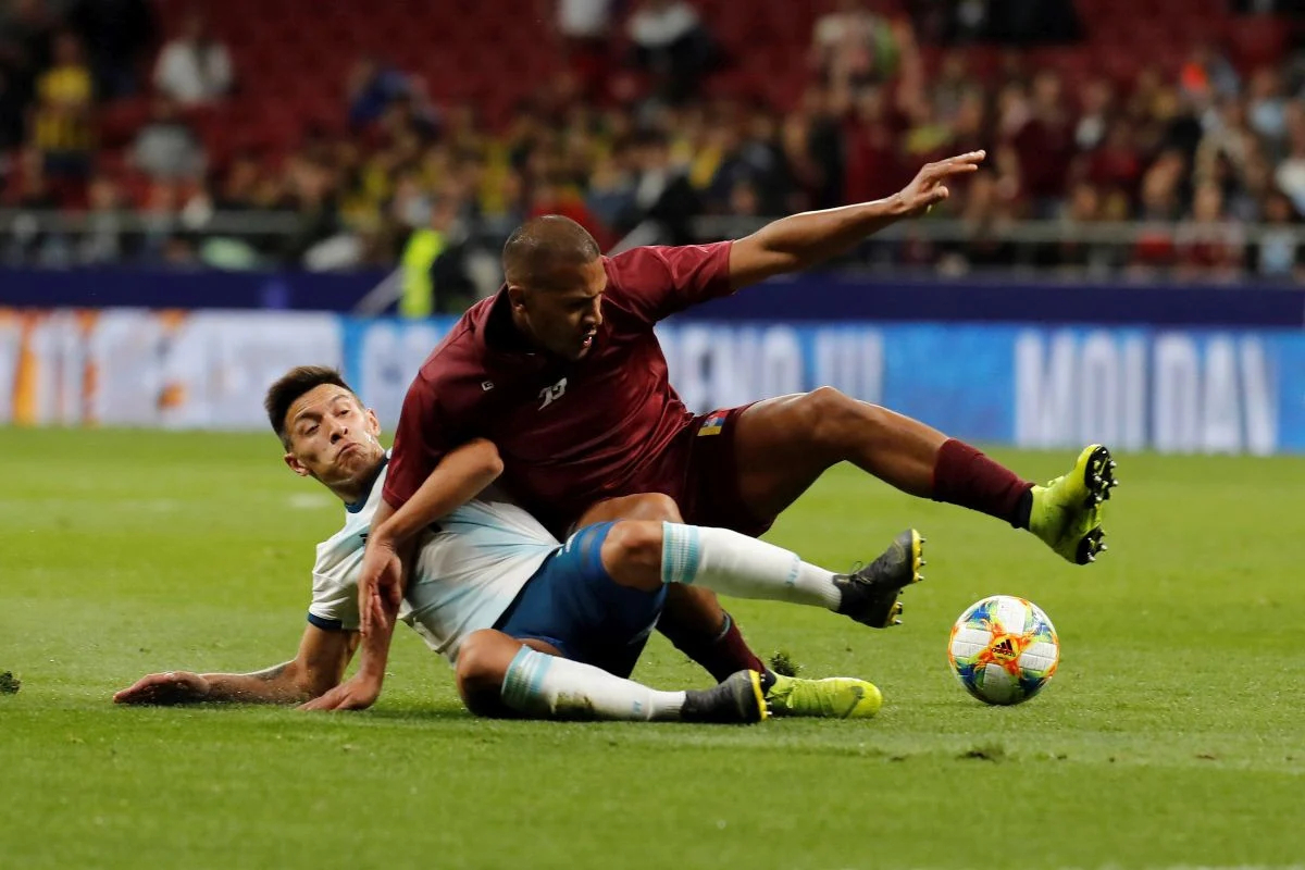 内马尔关键节点出色防守，西班牙队带队取胜！的简单介绍